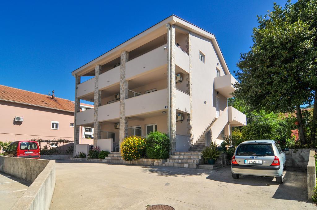 Apartments Samardzic Teodo Esterno foto