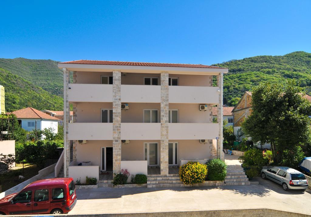 Apartments Samardzic Teodo Esterno foto